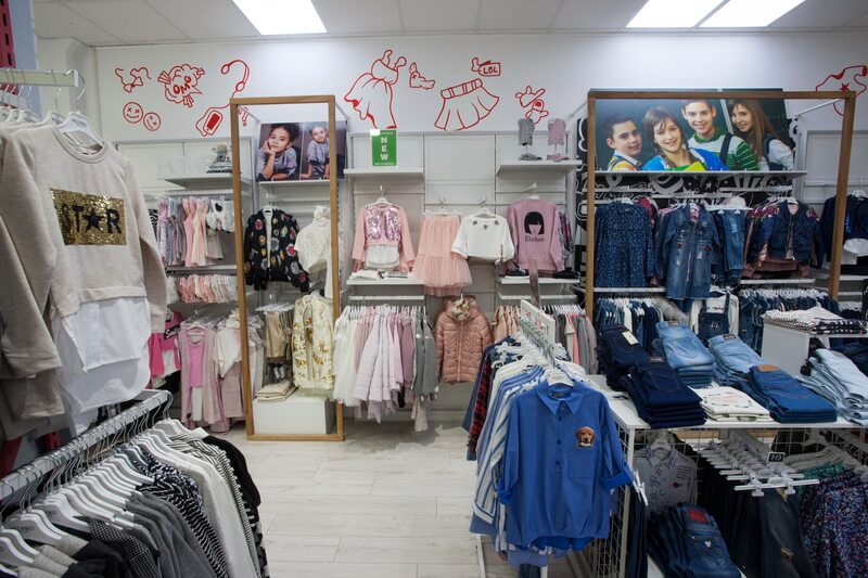 SLANG, дизайн магазина детской одежды
